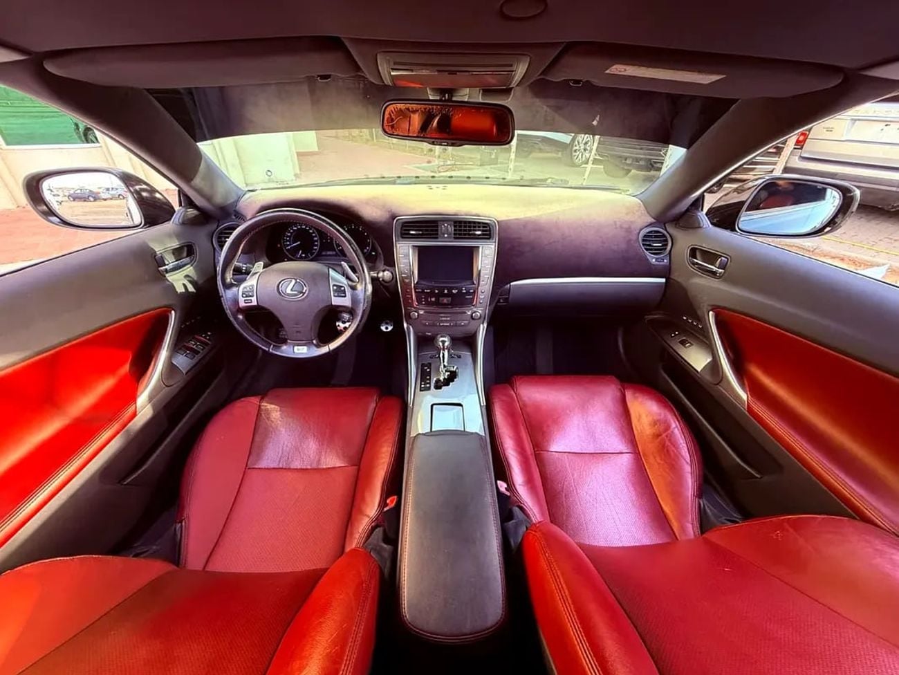 Lexus IS300 IS 300 - GCC Specs - Excellent Condition