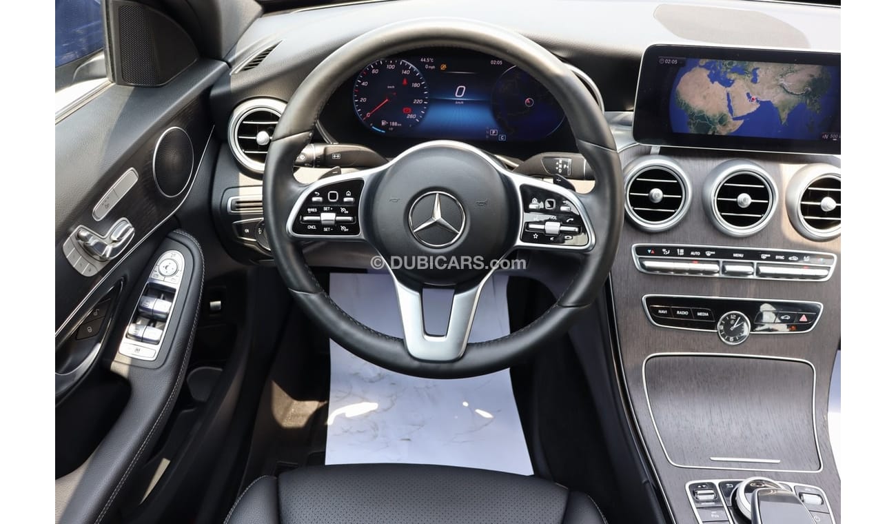 Mercedes-Benz C 300 Std Mercedes-Benz C300 / Canadian / 2021 /