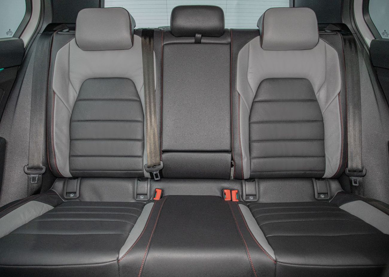 فولكس واجن جولف GTI