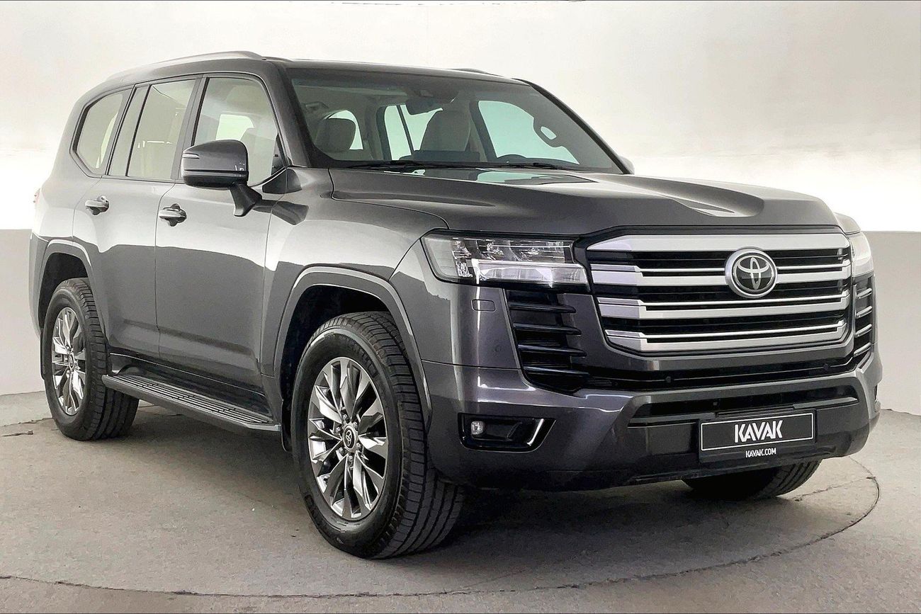Toyota Land Cruiser GXR | National Day Celebration | Guaranteed Warranty | 0 Down Payment