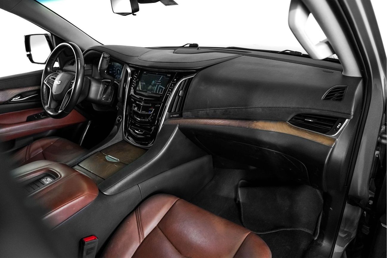 Cadillac Escalade Std 6.2L Premier / Full Service History