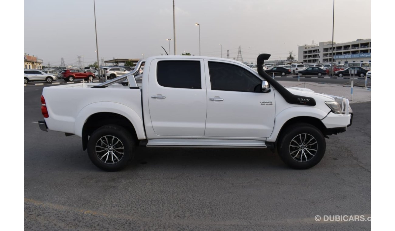 Toyota Hilux pick up diesel right hand drive manual gear 3.0L year 3013