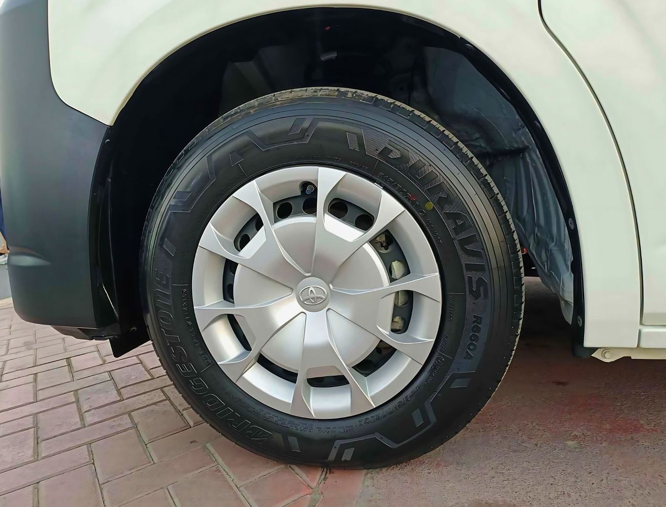 تويوتا هاياس Std Roof / Cargo Van / 3.5L V6  Petrol / MT / New Shape