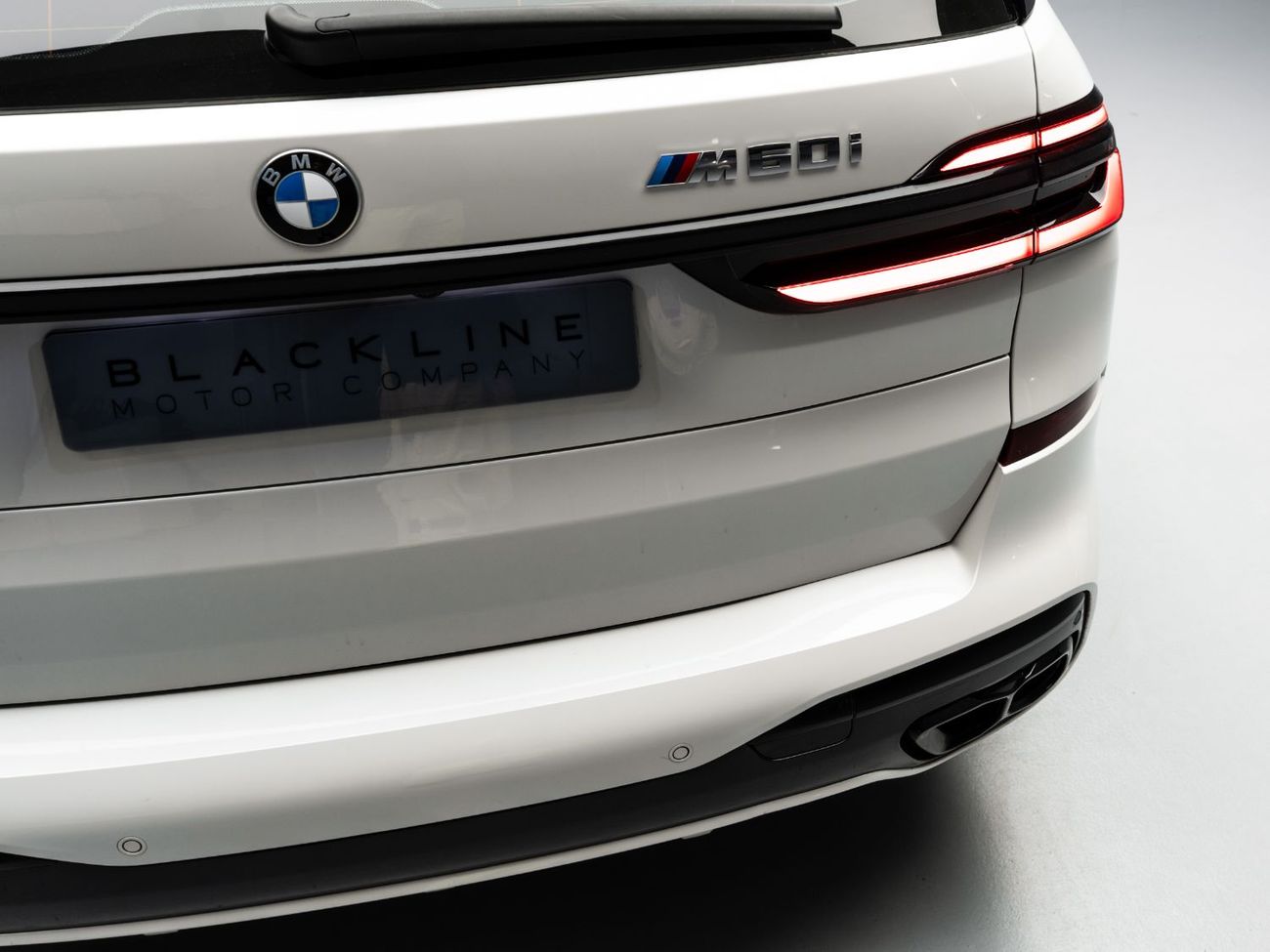 بي أم دبليو X7 M60i XDRIVE M60i XDRIVE