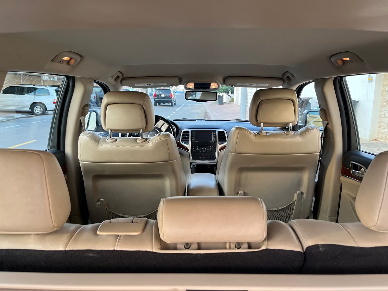 جيب جراند شيروكي Limited 3.6L