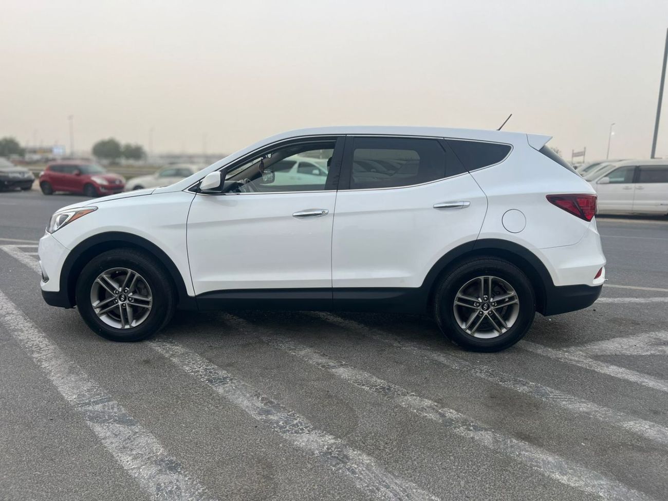 هيونداي سانتا في 2018 HYUNDAI SANTAFE SPORT -  4X4 - 4wheel drive - V4 - 2.7 L - Rear Cam - Bluetooth-