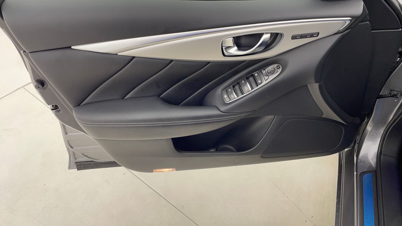 إنفينيتي Q50 LUXURY 3 | بدون دفعة مقدمة | اختبار القيادة في المنزل