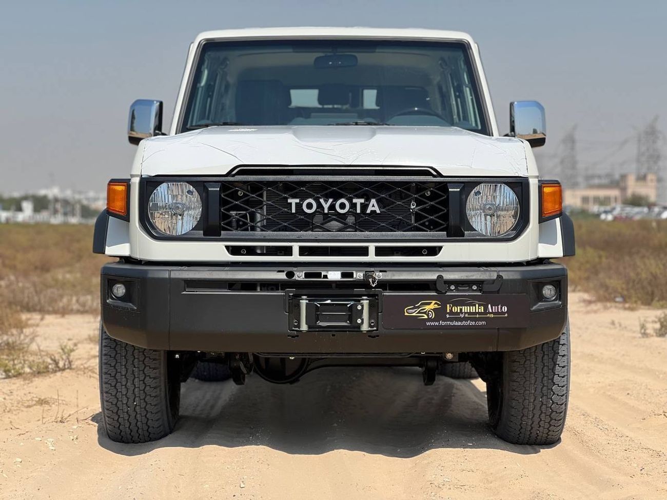 Toyota Land Cruiser 70 LC76 2.8L DSL M/T // 2025 // HIGH OPTION WITH WINCH , FRIDGE , DVD & BACK CAMERA // SPECIAL OFFER //