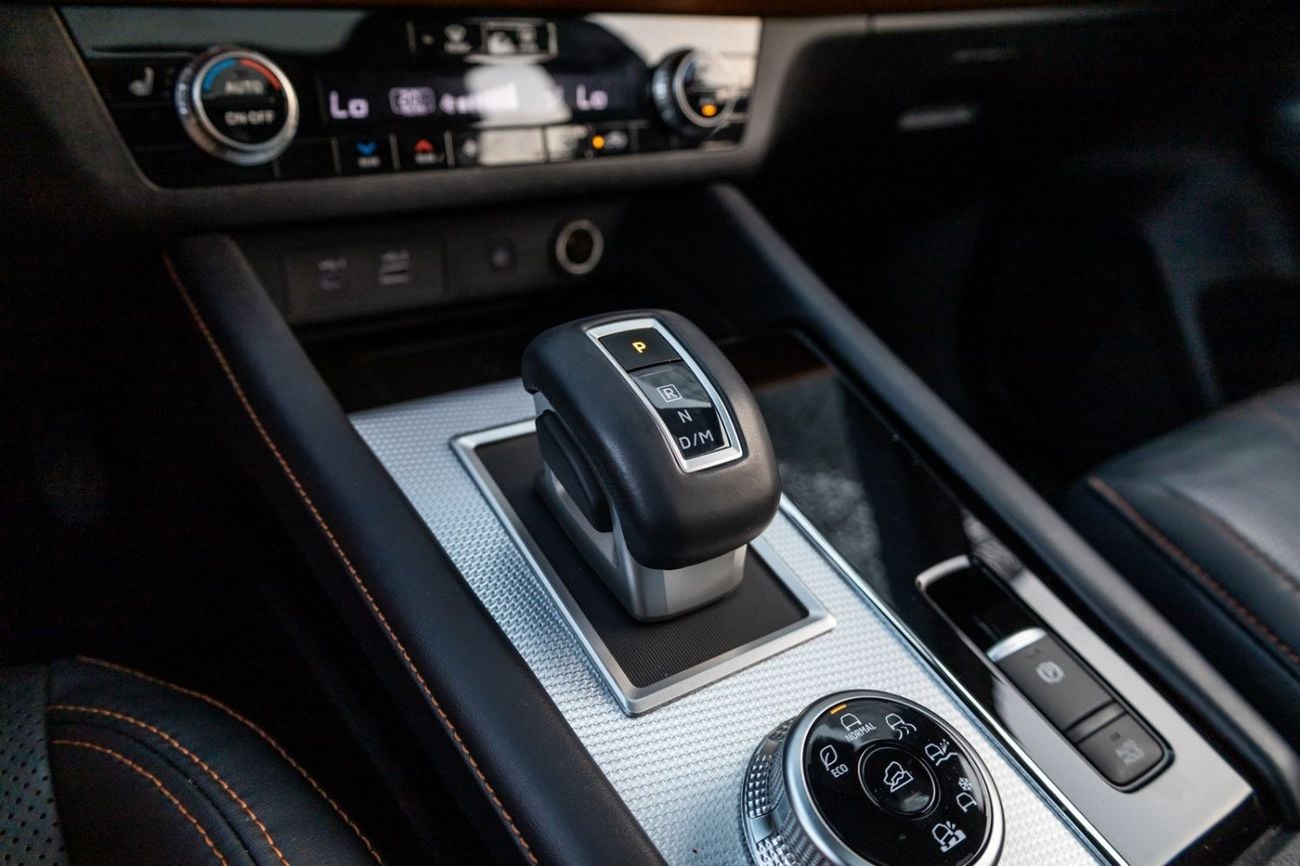 Mitsubishi Outlander PREMIUM LAUNCH EDITION Mitsubishi Outlander Limited Edition (7SEATER) 2023 GCC | Agency Warranty | S