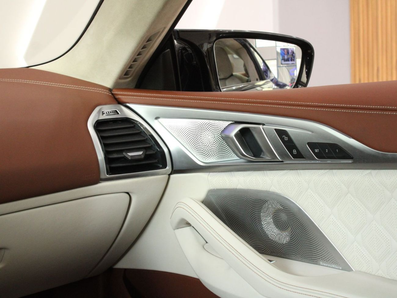 BMW M8 BMW M8 COMPETITION