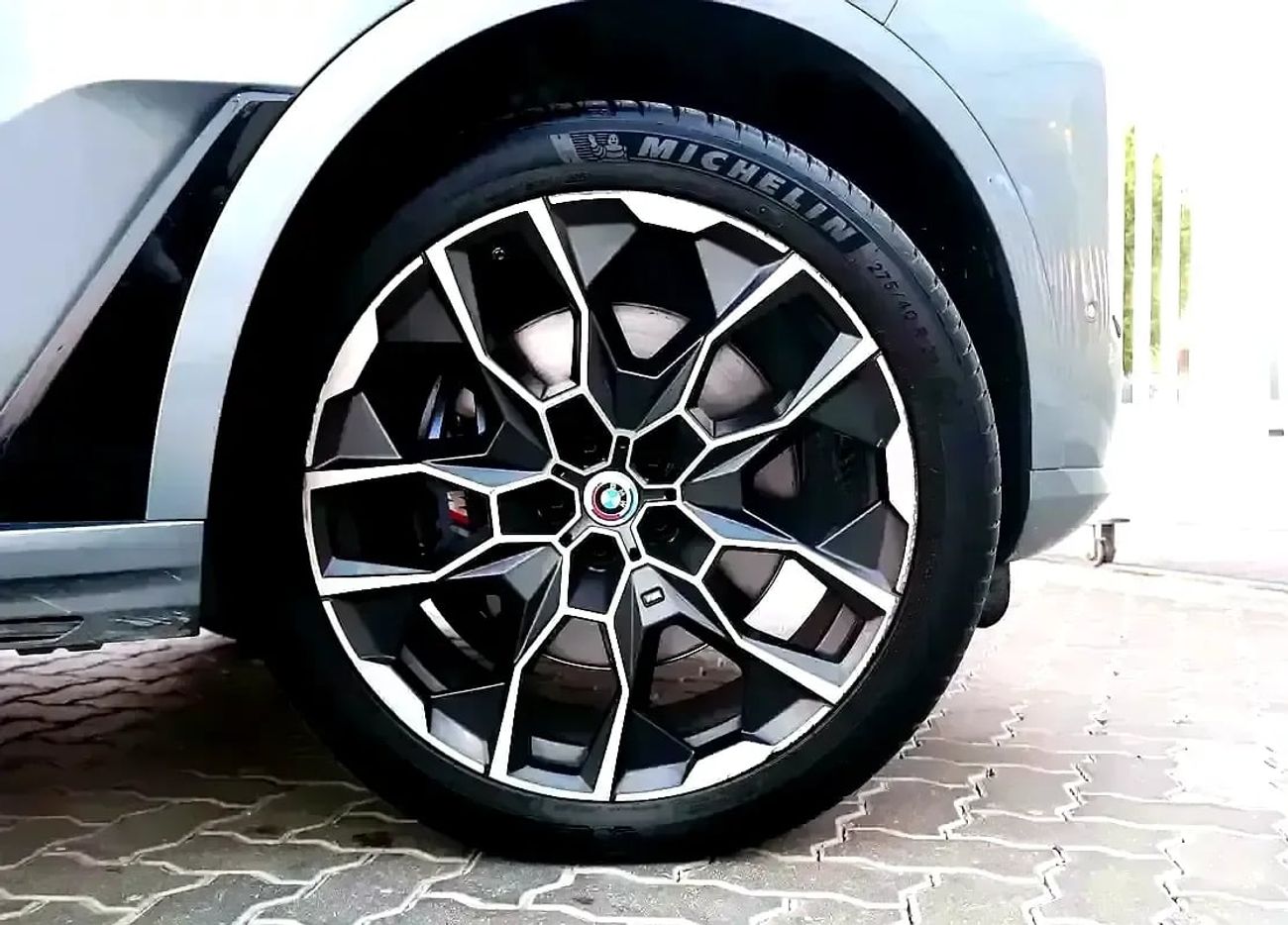 BMW X7 XDRIVE40I M SPORT BMW X7 40 2023 GCC specs