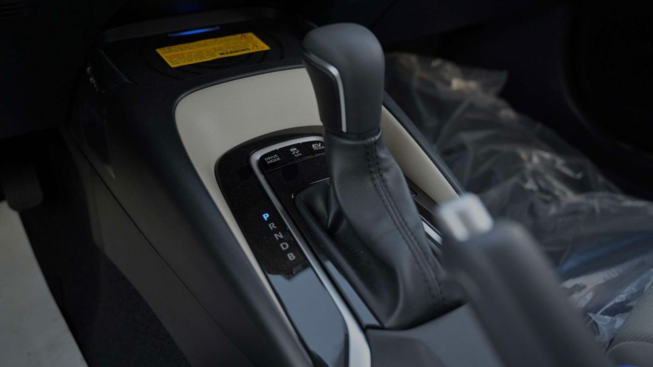 Toyota Corolla GLI 1.8L TOYOTA COROLLA 1.8 GLI HYBRID -2024YM