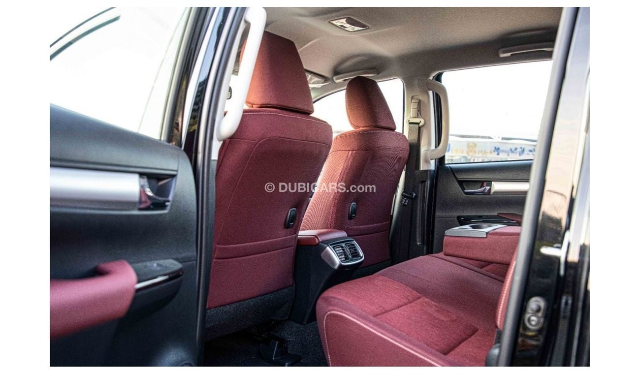 تويوتا هيلوكس 2023 Toyota Hilux 4x4 DC 2.8 D MT SR5 - Export Only