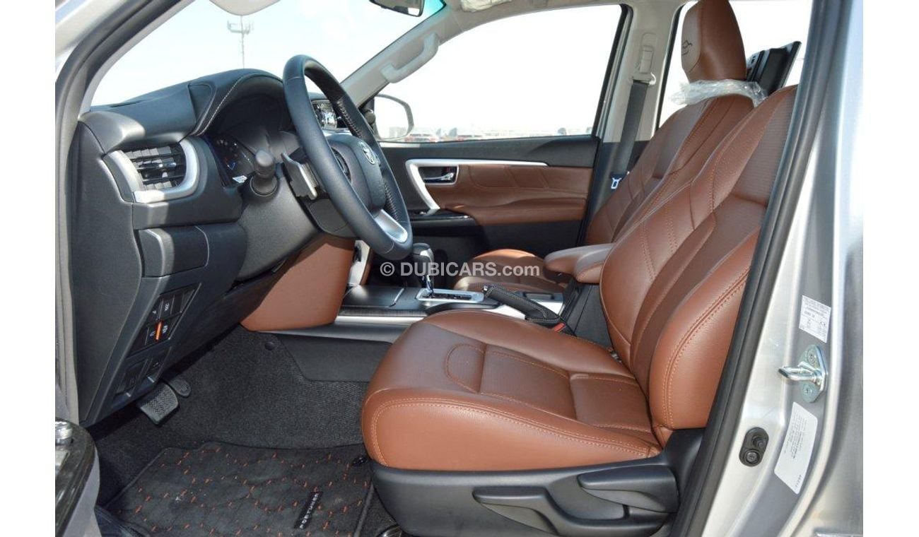 تويوتا فورتونر SR5 Luxury 2.4L Automatic
