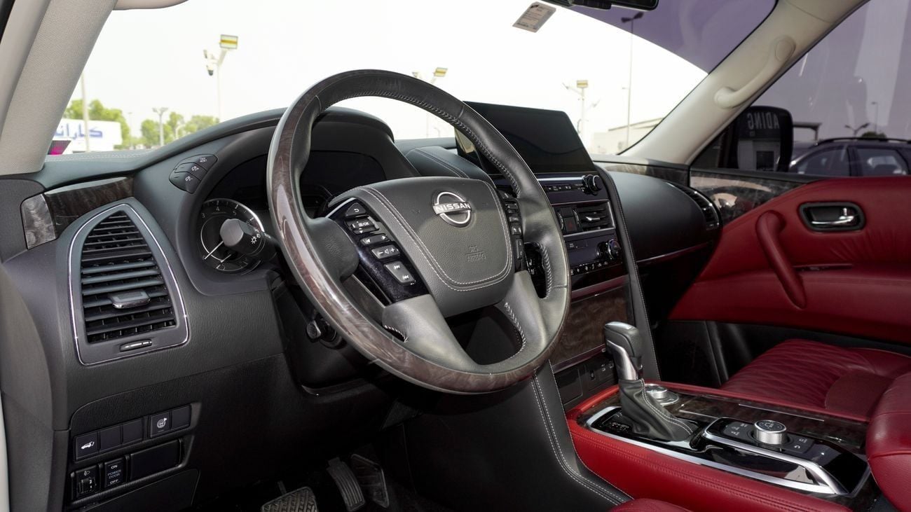 Nissan Patrol Platinum SE