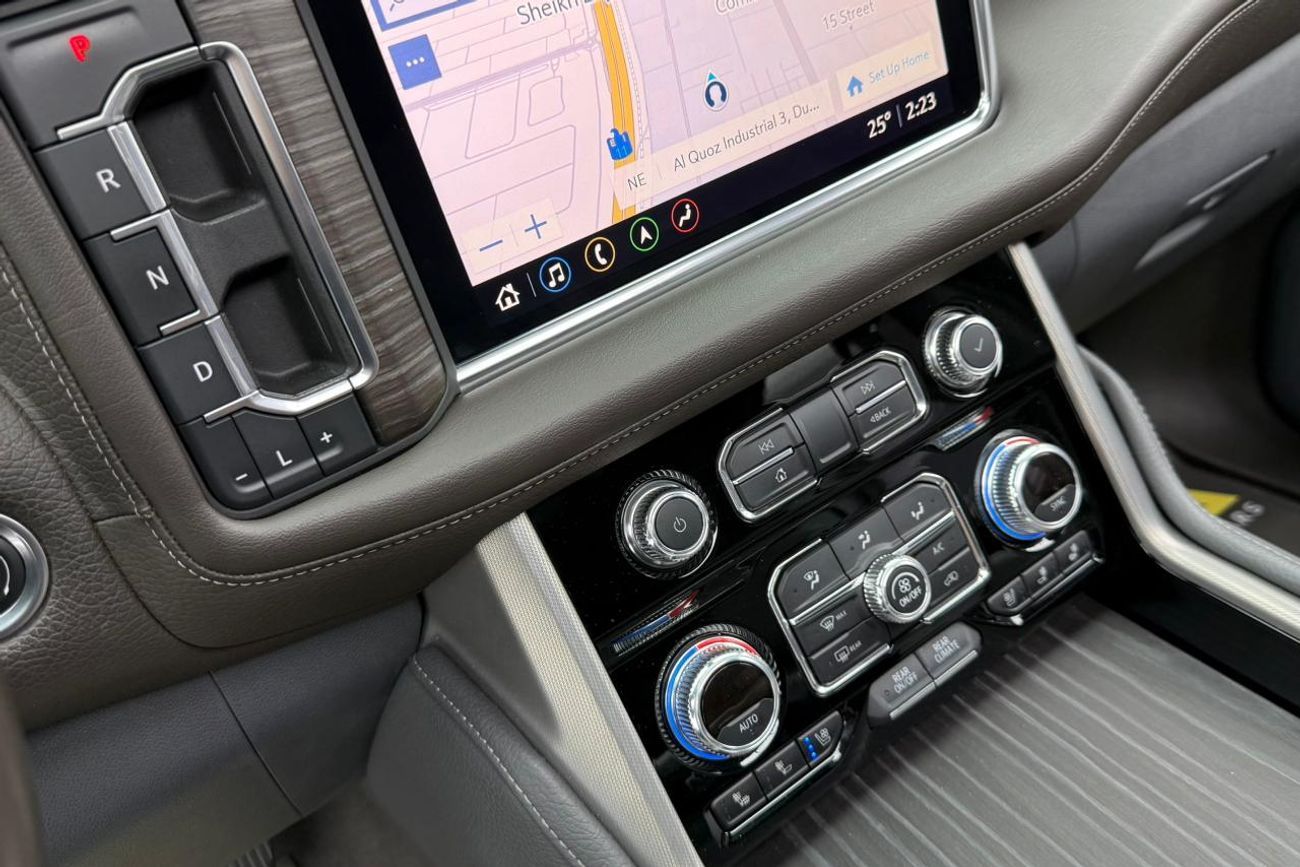 GMC Yukon Denali 6.2L (8 Seater) 2021 GMC Yukon Denali, Dec/2026 GMC Warranty + Service Package, GMC Full Serv