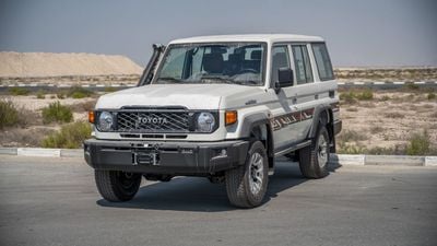 تويوتا لاند كروزر 76 TOYOTA LANDCRUISER76 HARDTOP 2.8 MT HIGH -2026YM
