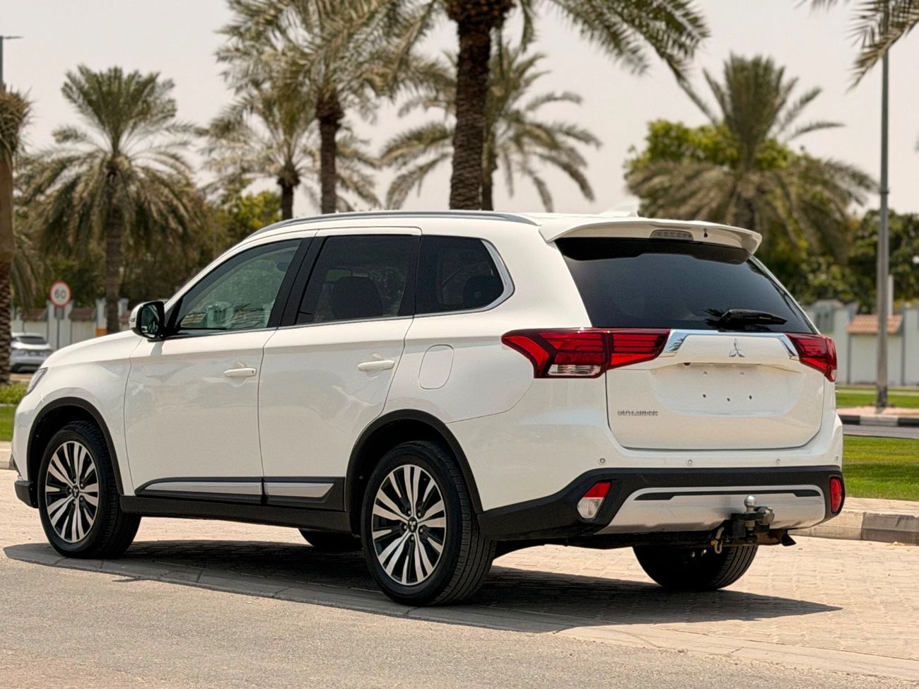 Mitsubishi Outlander GLX HIGHLINE LEATHER