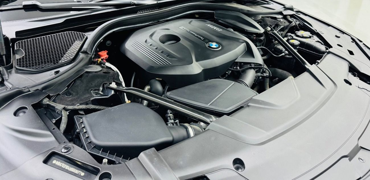 بي أم دبليو 730Li Exclusive 2.0L