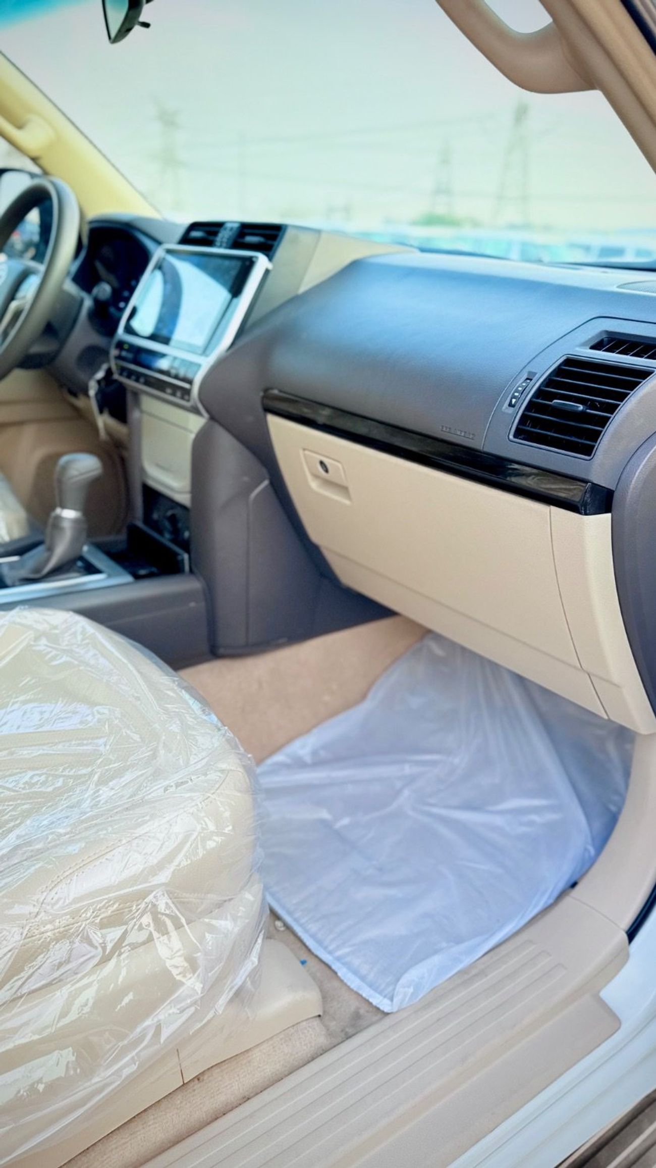 تويوتا برادو 2019 TX-L V4 2.7L Full Option Very Clean and Perfect Condition