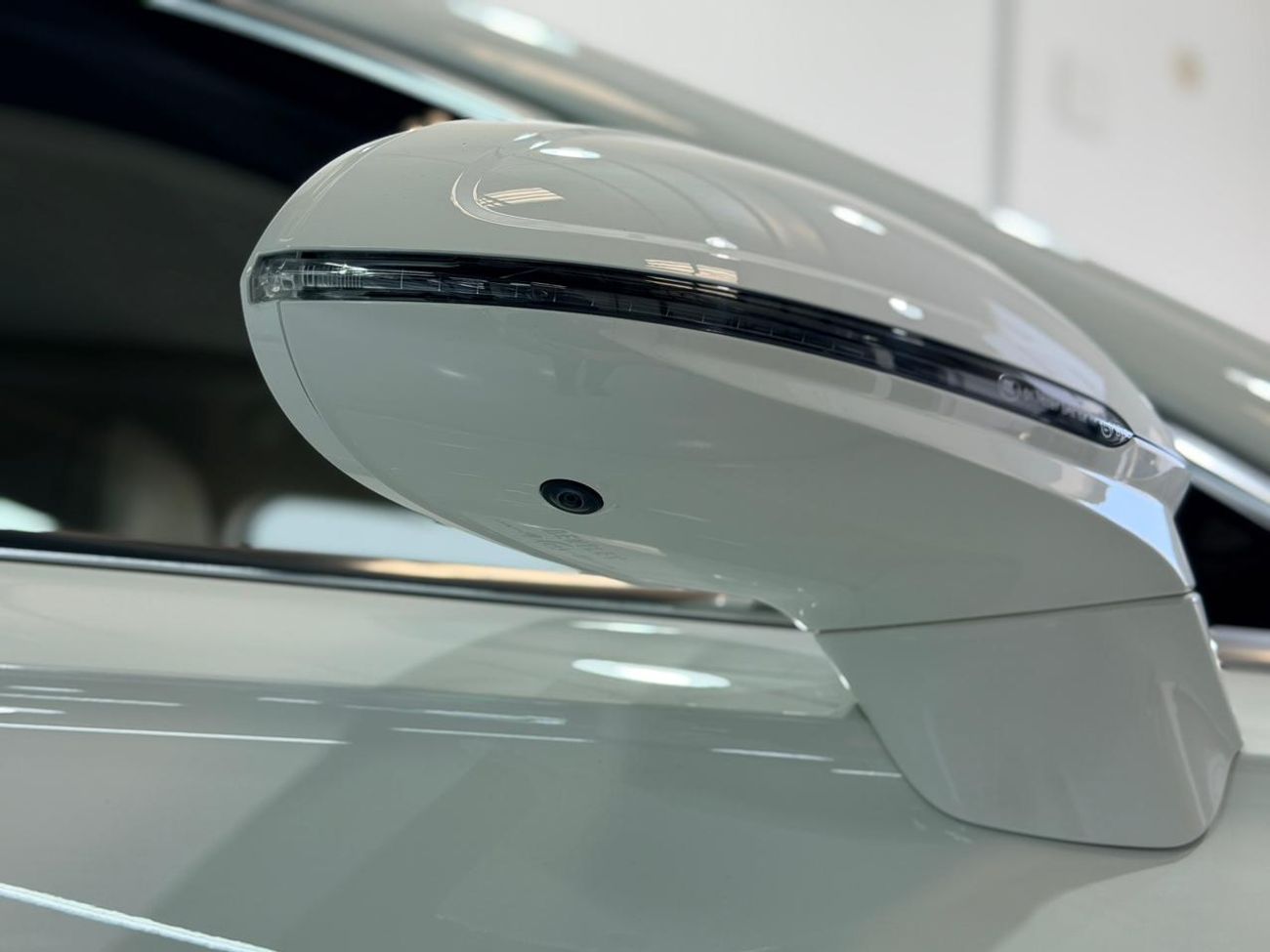 Bentley Flying Spur 4.0T V8 AZURE 2024