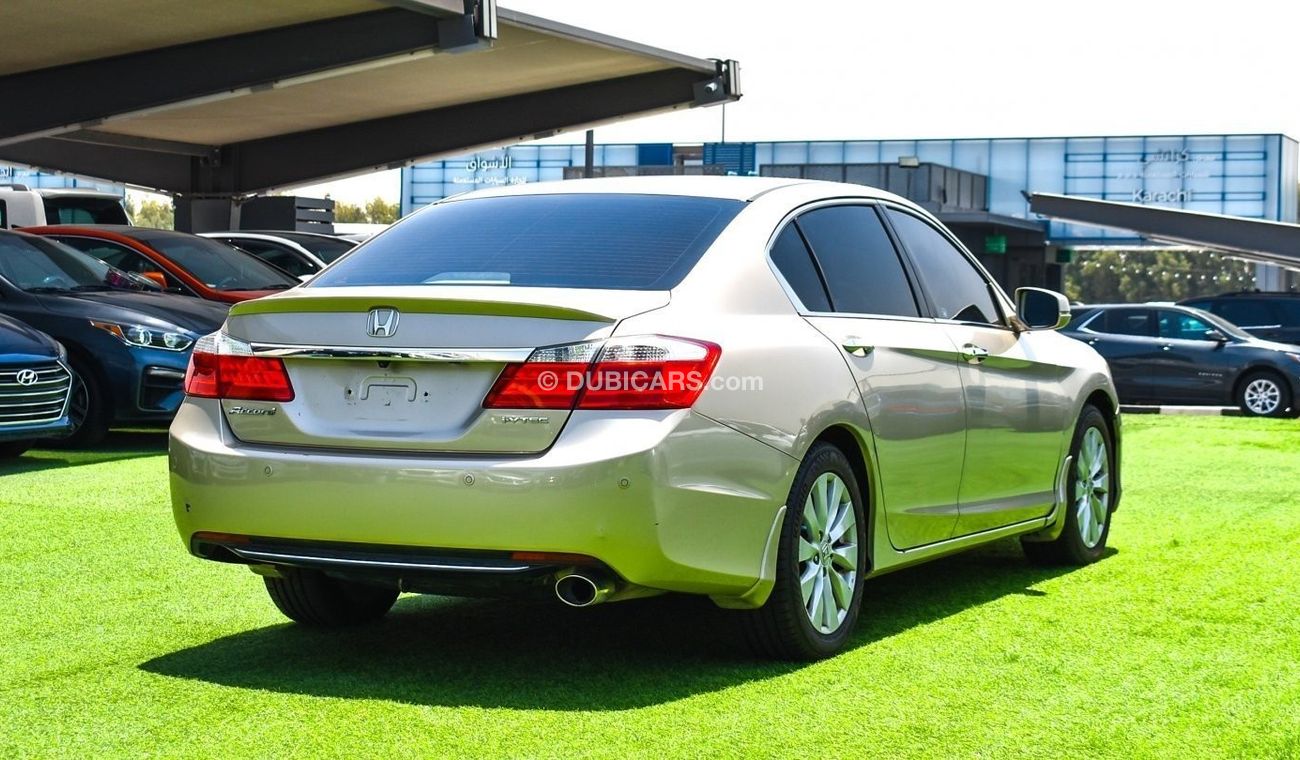 Used Honda Accord 2013 for sale in Dubai 617494