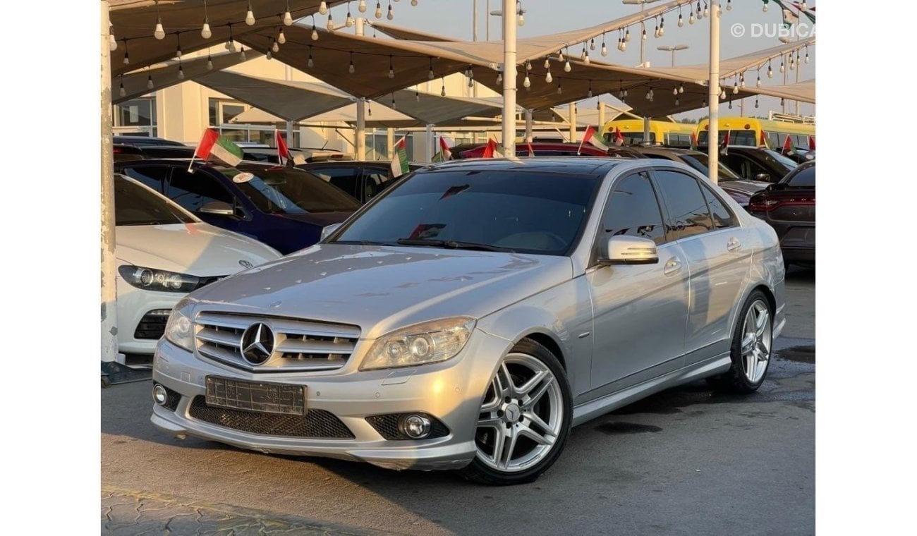 Mercedes-Benz C 350 Model 2010, Gulf, FLEction, Panorama Sunroof, 6 Cylinders, Automatic Transmission, Odometer 215000