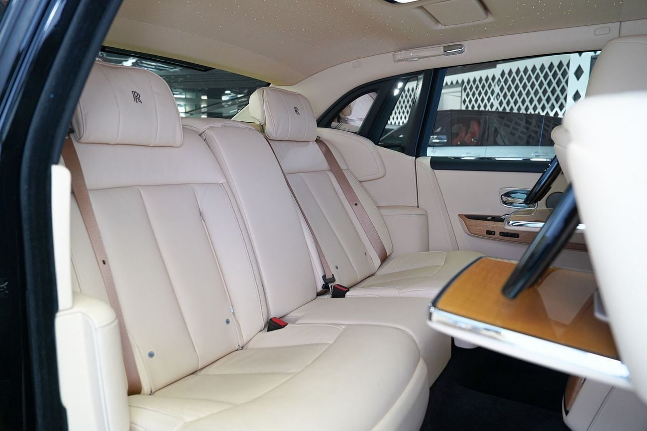 Rolls Royce Phantom Std 6.8L