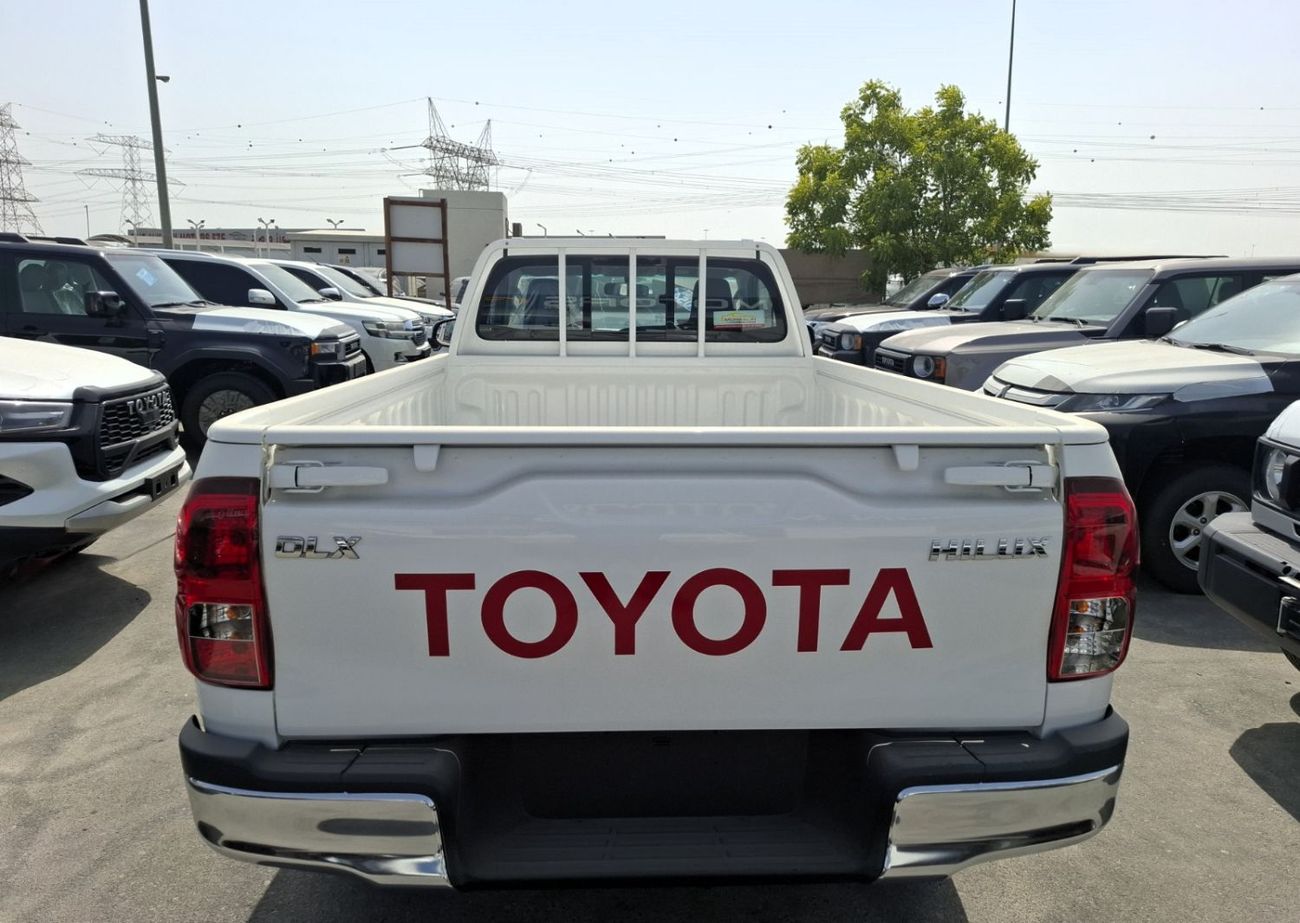 Toyota Hilux Toyota Hilux DLX 2.4L 2025 SC MT White Diesel
