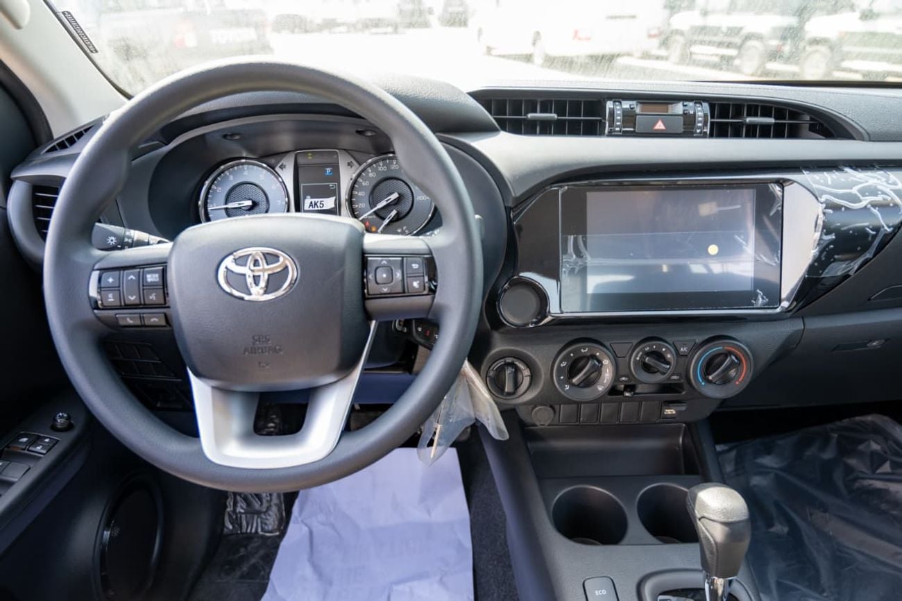 Toyota Hilux GLX 2.7L Medium Grade | Double Cabin | 4x4 | Automatic | Petrol