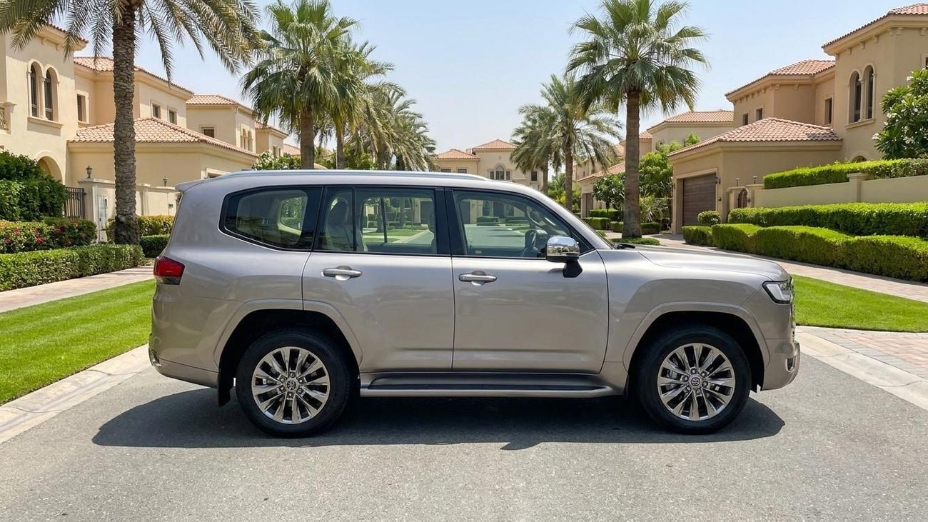 Toyota Land Cruiser VXR — фото 3