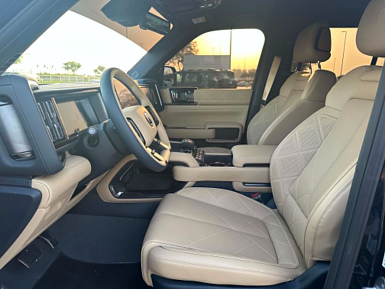 BYD Leopard 8 BYD Denza B5 2026 GCC Specs Under Warranty