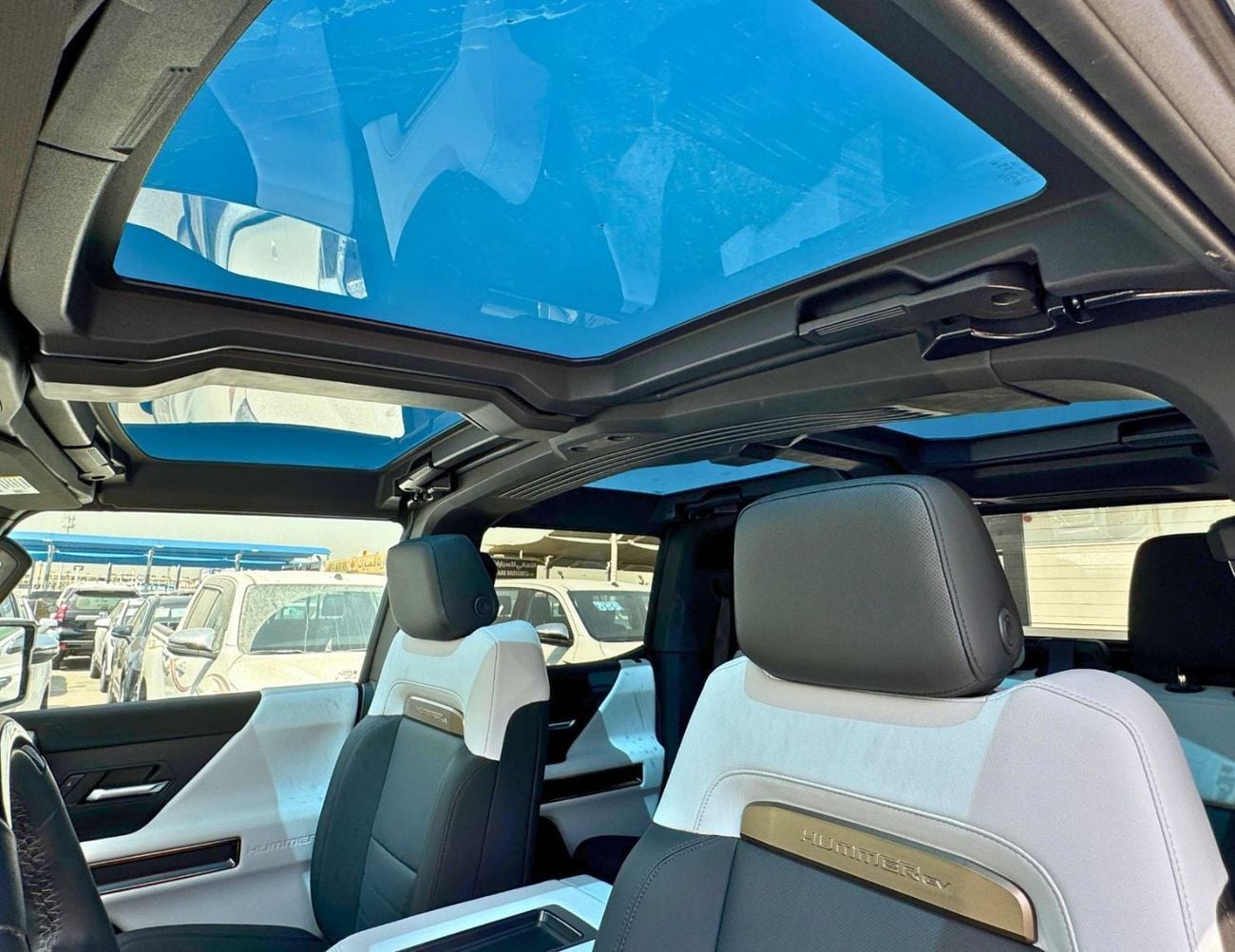 جي أم سي همر EV PICKUP / 1.5L ELECTRIC / 360* CAMERA / PANORAMIC ROOF (CODE # 69056)