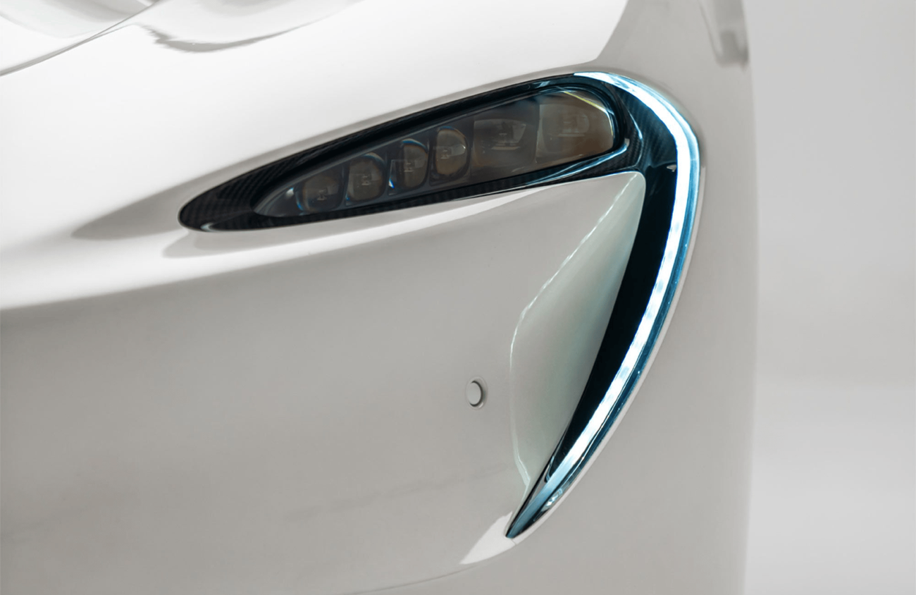 McLaren Speedtail 4.0L V-8 Twin-Turbocharged Engine + eMotor