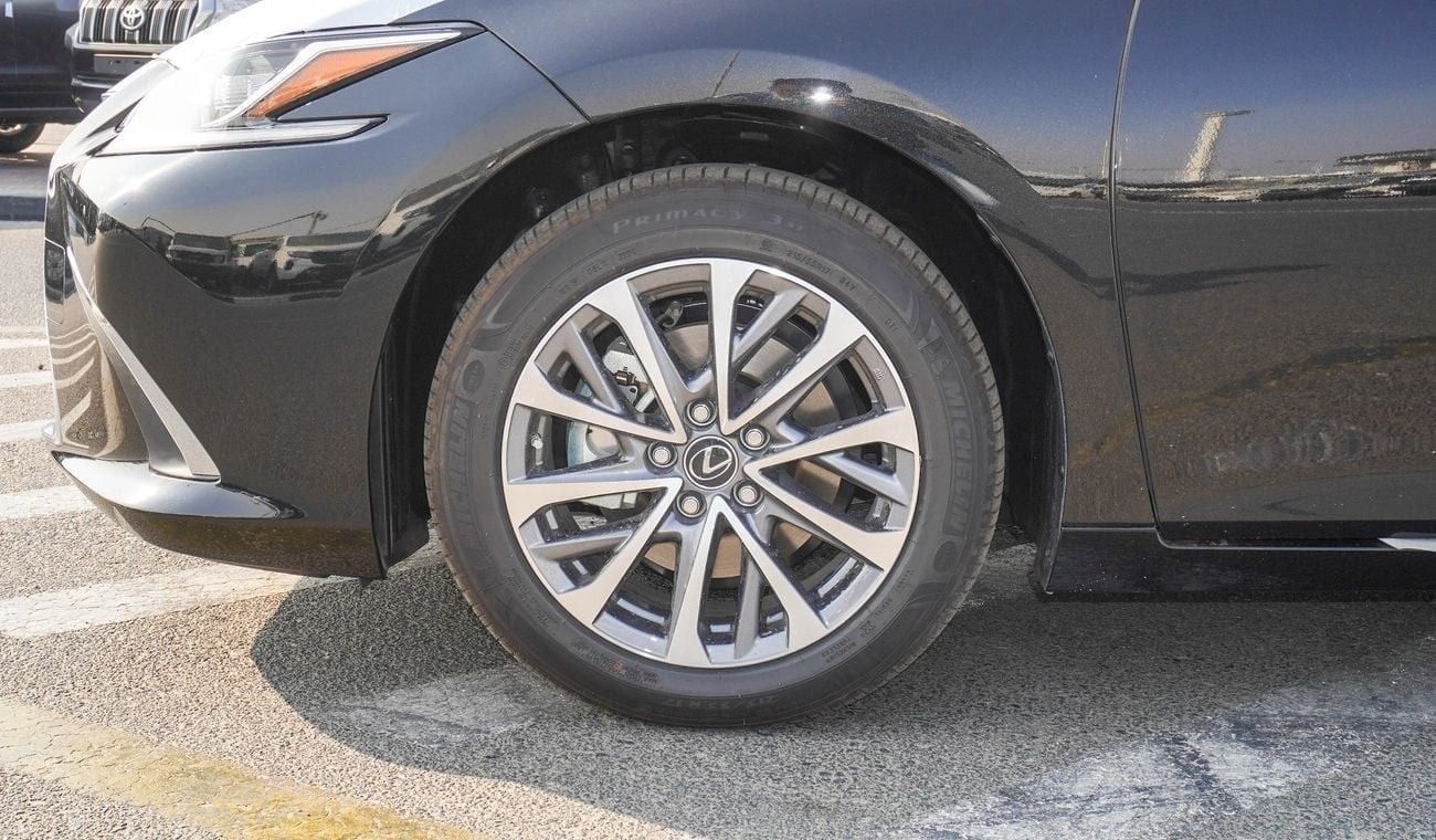 Lexus ES300h 2.5L Hybrid