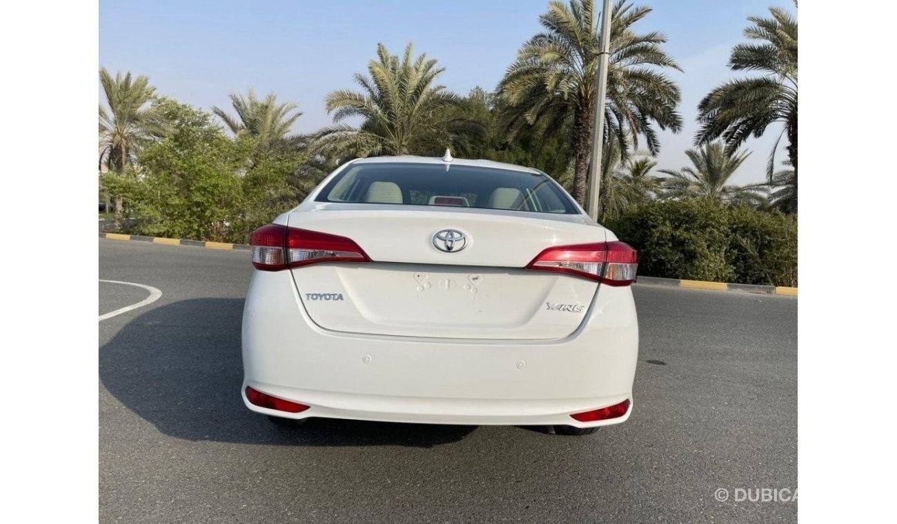 تويوتا يارس TOYOTA Yaris Model 2021 Gcc full automatic Excellent Condition