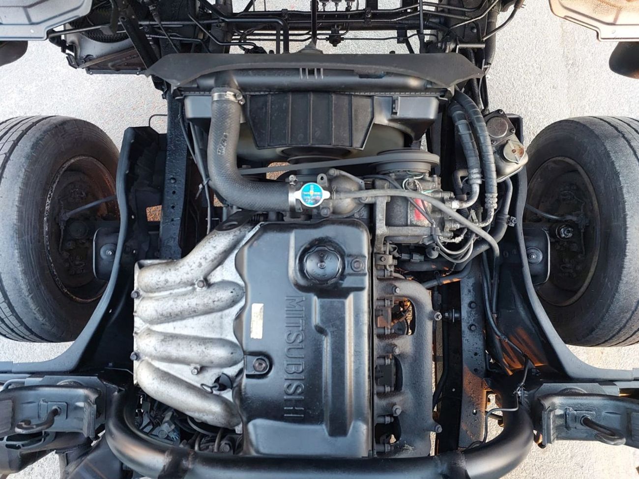 Mitsubishi Fuso Canter MITSUBISHI CANTER ALUMINIUM BODY TRUCK RHD 1994 MODEL 4.5 L DIESEL MANUAL(PM02115)