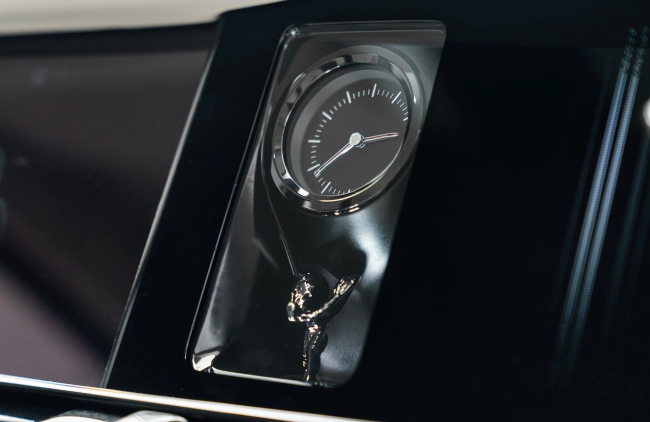 رولز رويس كولينان 6.75L V12 Twin-Turbocharged Engine | Warranty