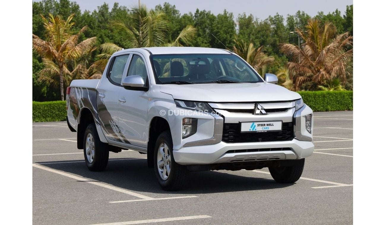 Mitsubishi L200 Double Cab 2.4L | M/T | Petrol Engine | GCC Specs | Like New Condition