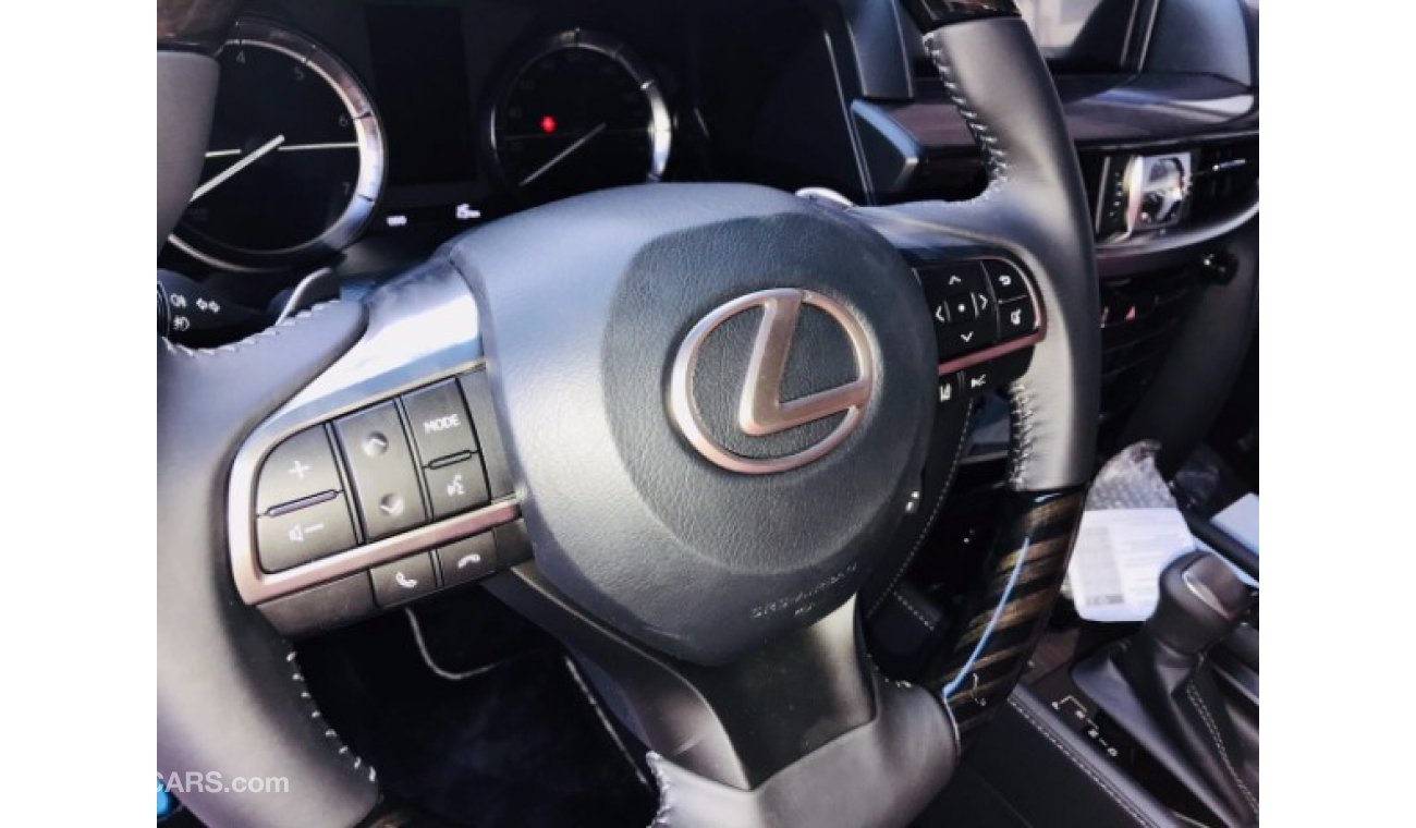 Lexus LX570 S 5 years warranty unlimited km