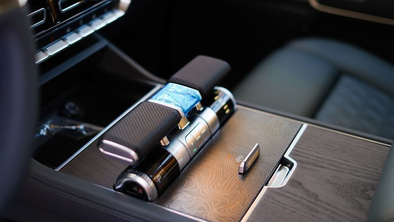 Dongfeng M Hero 917 2025 Dongfeng M-Hero 917 /  1.5L Hybrid ( Plug-In) / 65.8 kWh / Range (750 Km) / 804 Hp / Gcc Specs