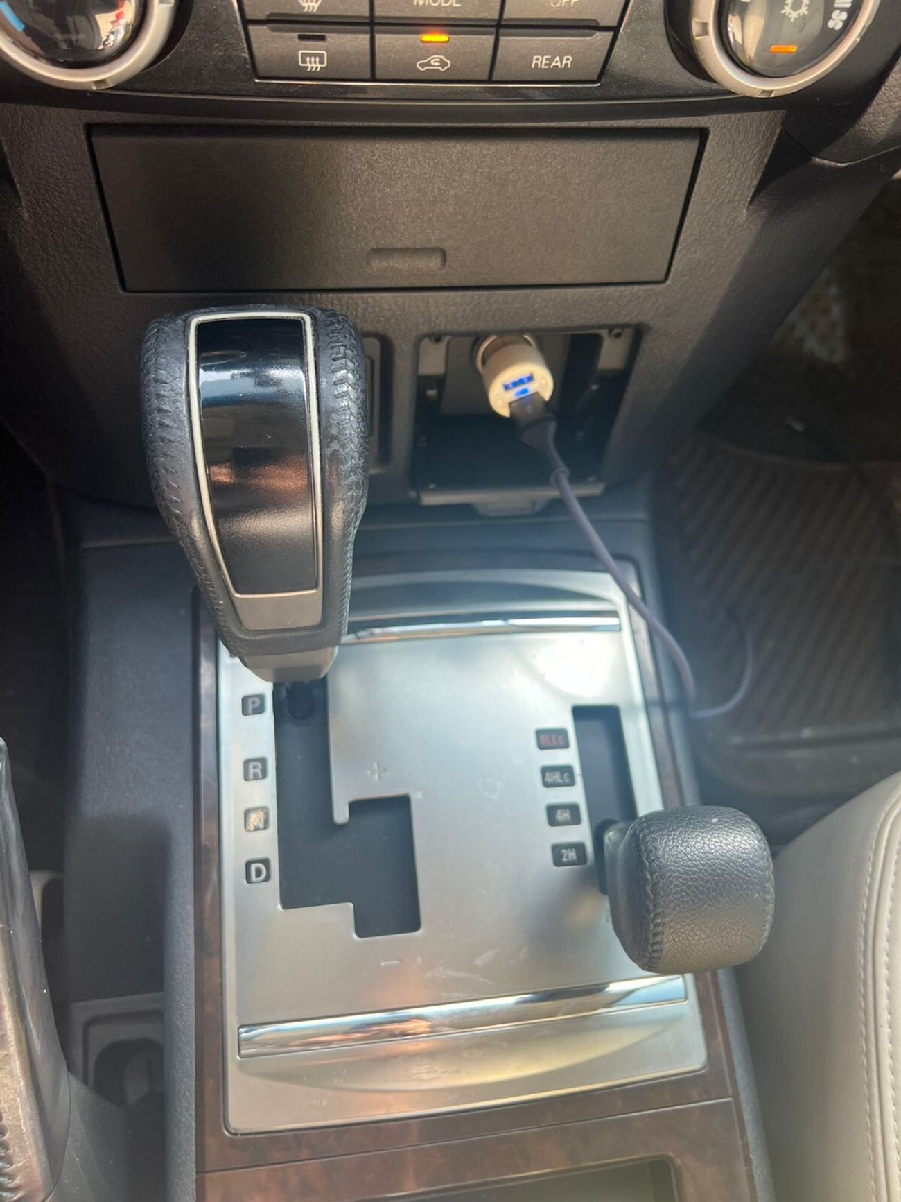 Mitsubishi Pajero GLS Highline 3.8L (243 HP)