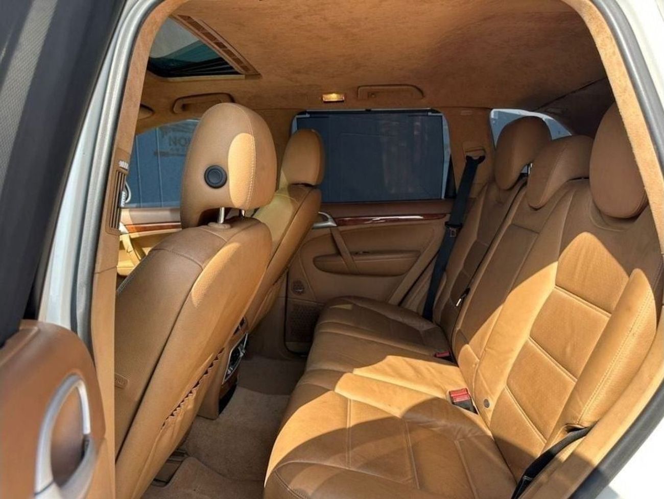 Porsche Cayenne Porsche Cayenne Turbo S | 4.5L V8 6AT (521 HP) | 2006 | GCC Specs | First Owner