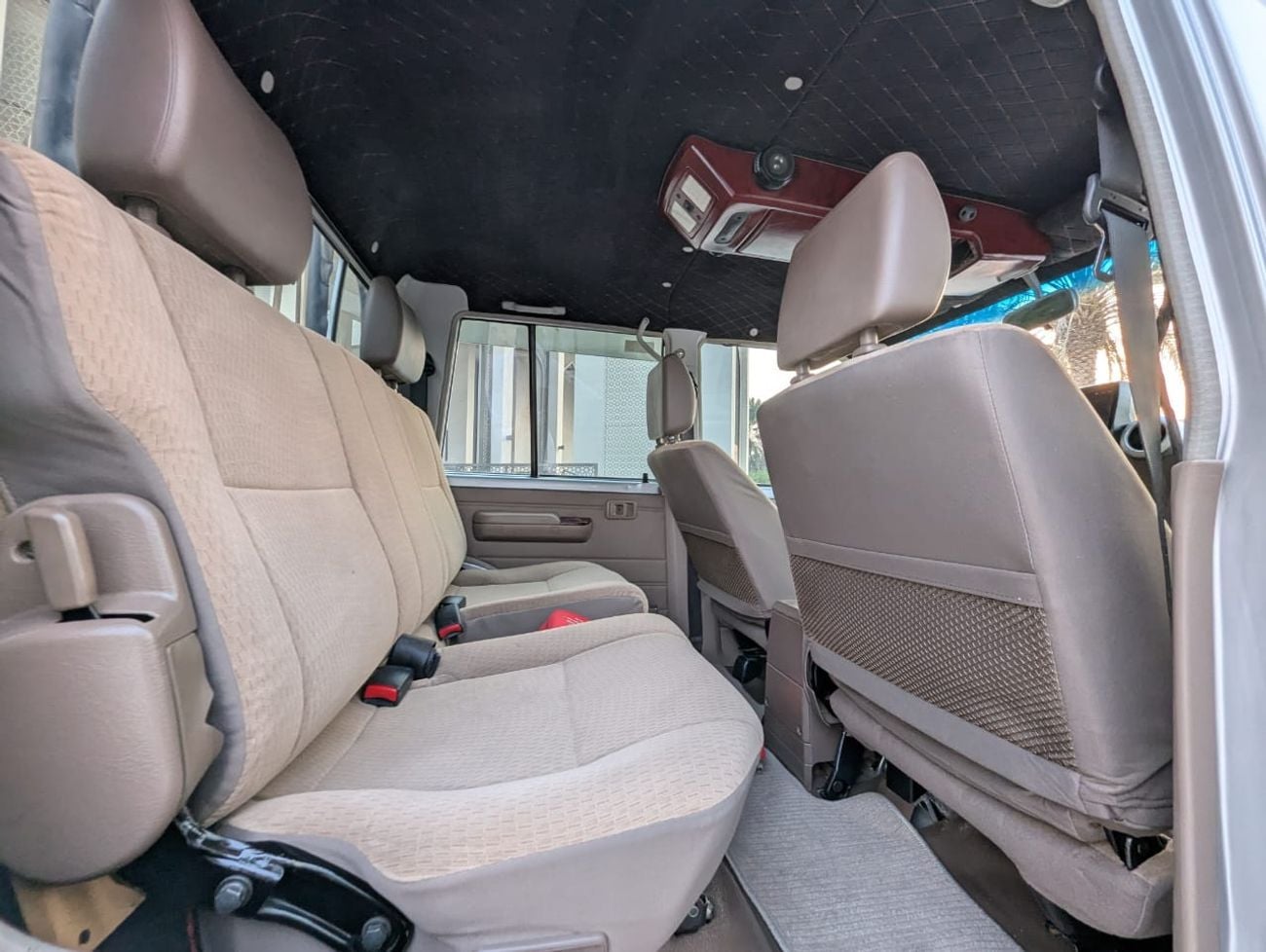 Toyota Land Cruiser Pick Up 