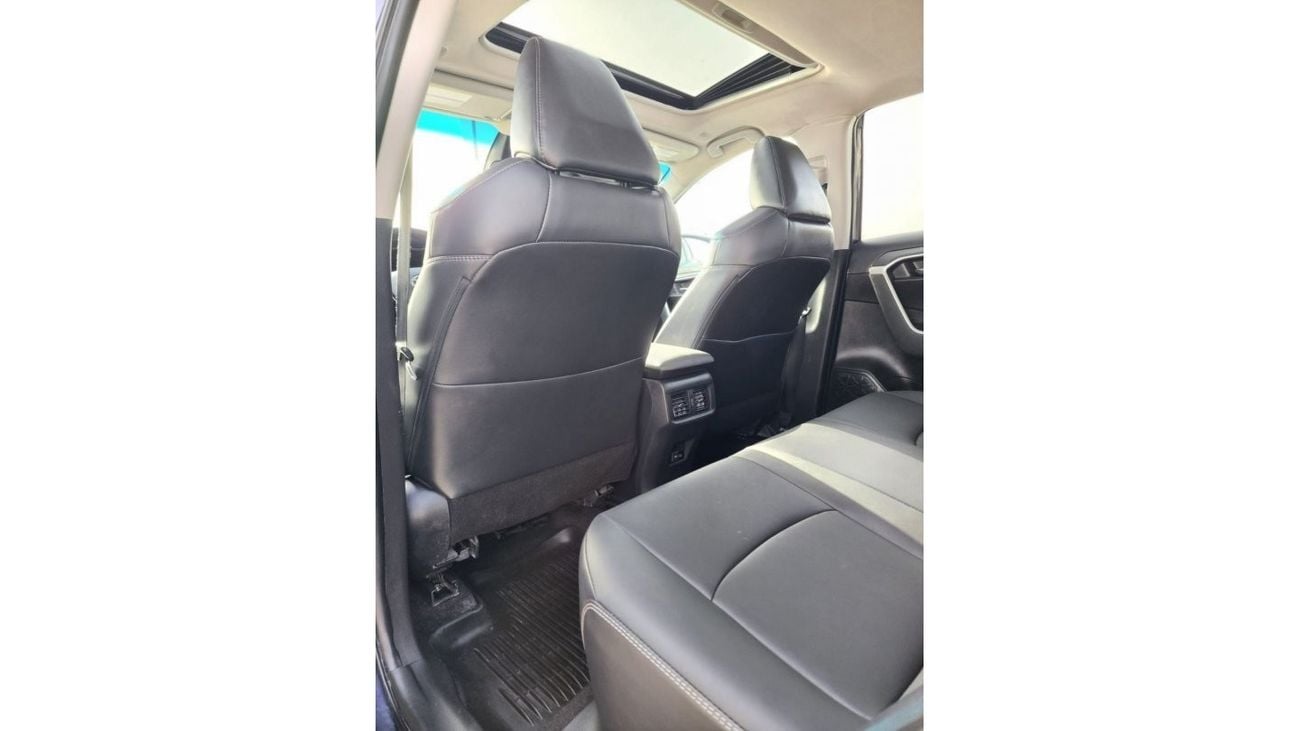 Toyota RAV4 TOYOTA RAV4 XLE 4X4 DARK BLUE 2023