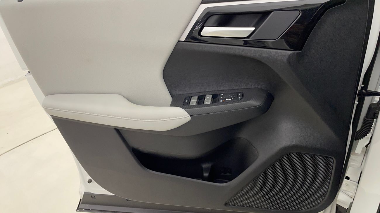 Mitsubishi Outlander MIDLINE 2.5 | Zero Down Payment | Home Test Drive