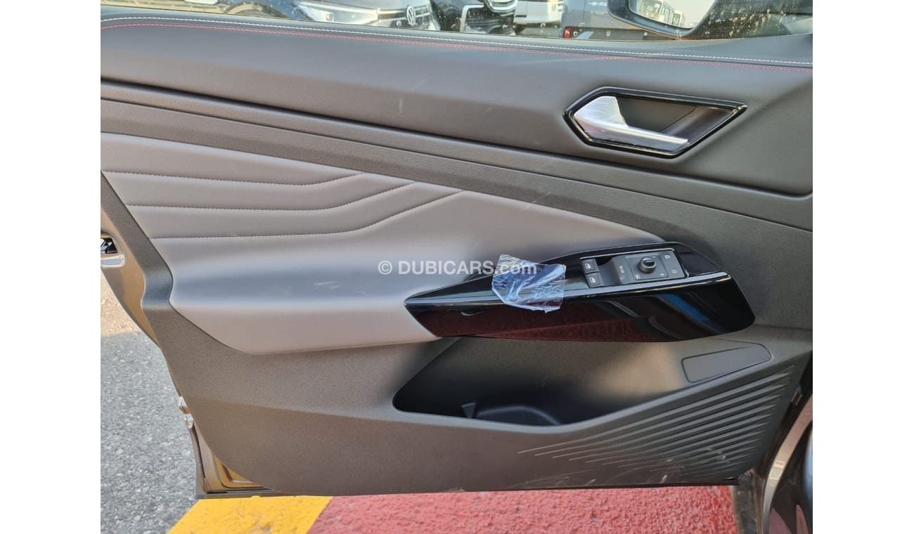 Volkswagen ID.4 Volkswagen ID4 Pure Plus X FWD 5 Doors, Color Grey, Model 2021 Electric Engine, 20inch Alloy wheels,