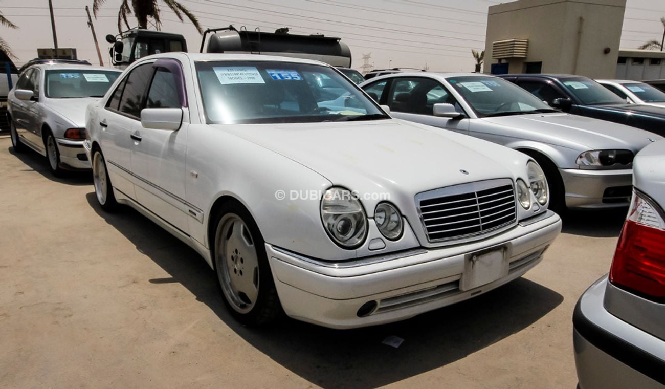 Mercedes-Benz E 55 AMG