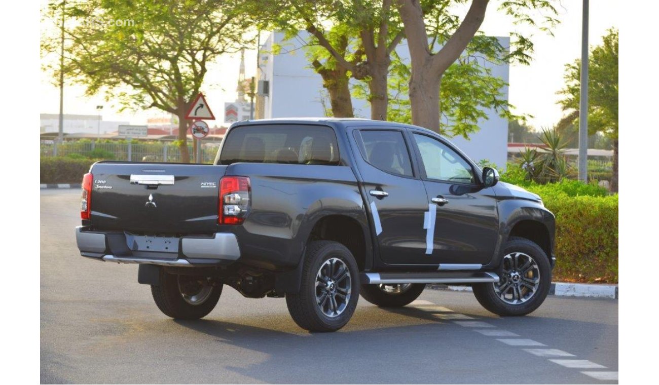 ميتسوبيشي L200 Double Cab Pickup Sportero GLS 2.4L Diesel 4WD Automatic