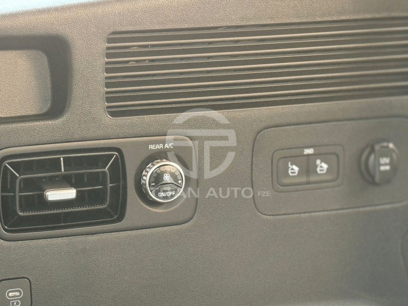 Kia Sorento KIA SORENTO 1.6T Hybrid 2025 MODEL